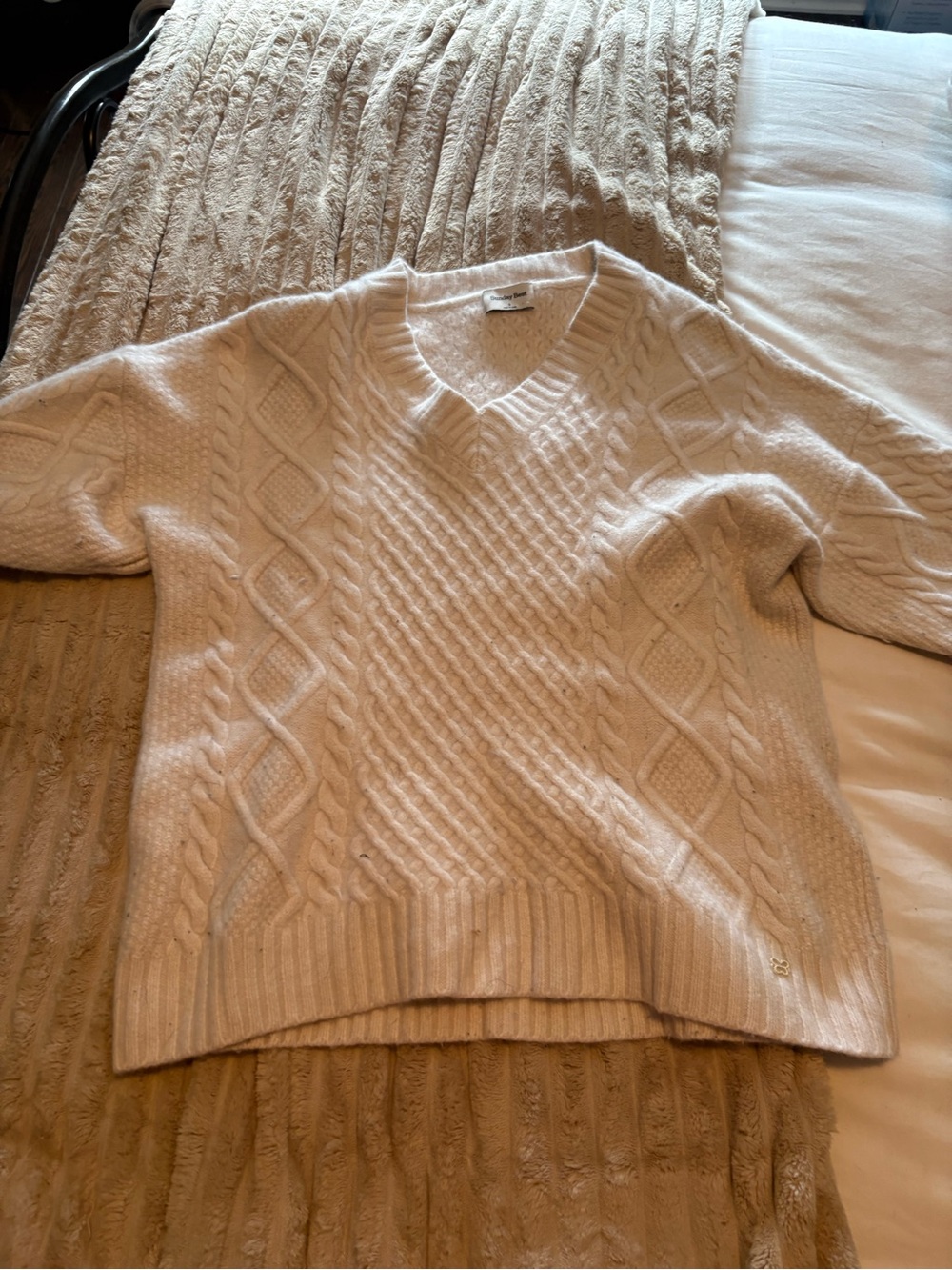 Aritzia Sunday best knit top